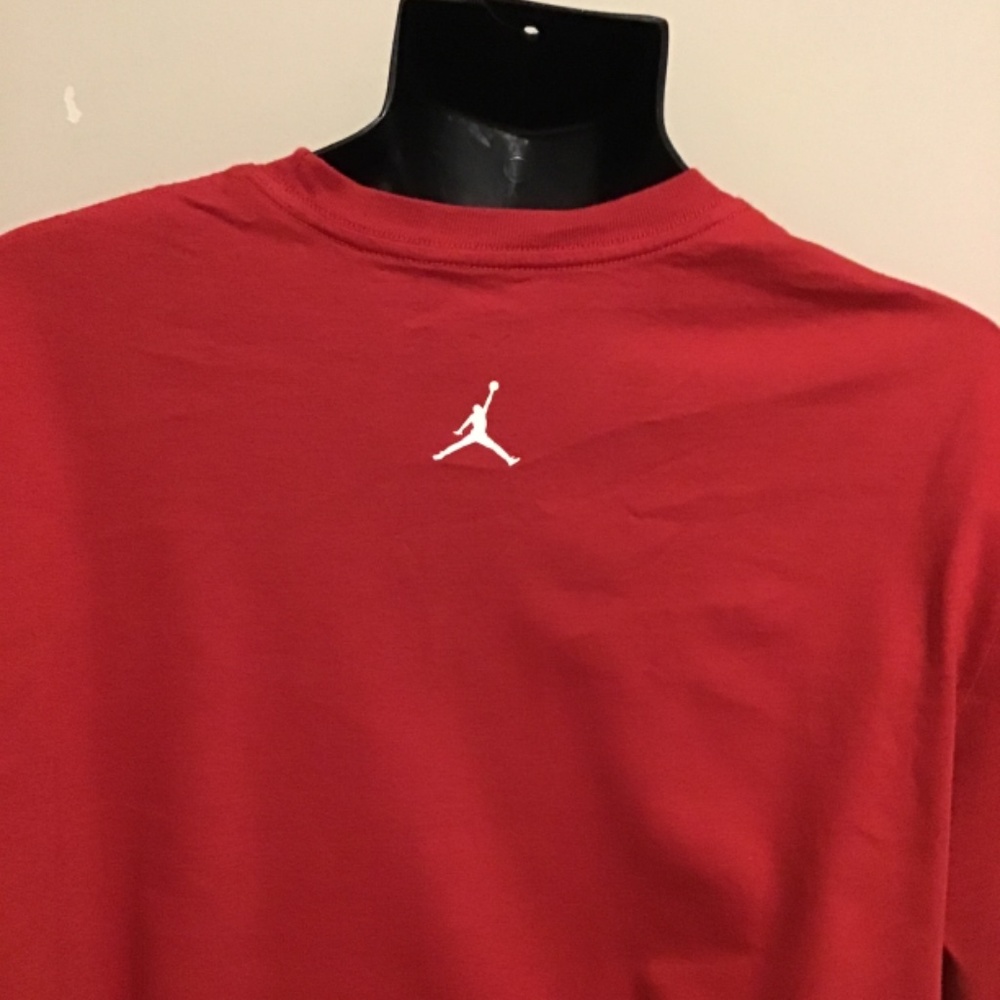 🔥🔥#133, RARE JORDAN, LICENSE PLATE, short sleeve, new condition, unisex😎 - Picture 2 of 3